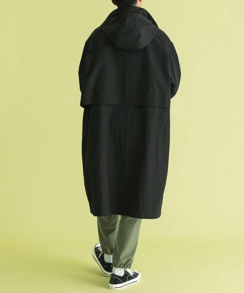 Uiscel（ユイセル）の「Uiscel　ボリュームスタンドカラーロングコート（モッズコート・メンズ・ブラック/ベージュ・ONE）」の8枚目の写真