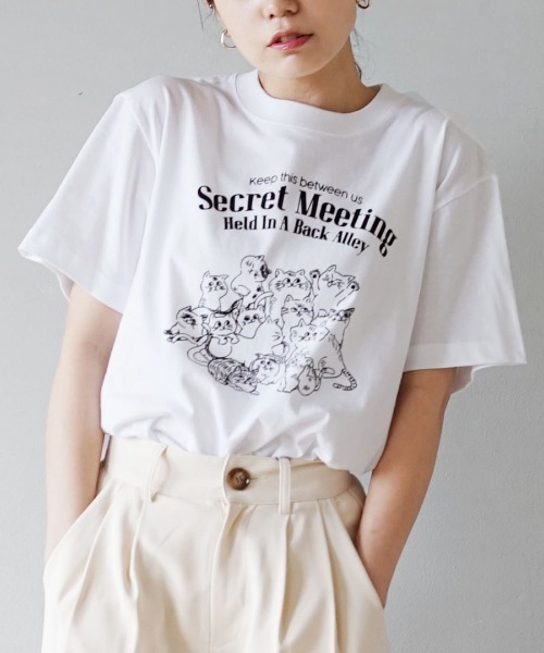 e-zakkamania stores(イーザッカマニアストアーズ)の「セレクトプリント Tシャツ(Tシャツ/カットソー・レディース・ホワイト系その他2/ネイビー×ホワイト/ホワイト×グリーン/ブラック/ホワイト×レッド/ネイビー/ベージュ系その他/ホワイト×パープル/ホワイト系その他/ホワイト/ホワイト系その他4/ベージュ/ホワイト系その他3/チャコール/ホワイト×ネイビー/グレー系その他/ホワイト系その他6/ホワイト×ブルー/ホワイト系その他5/ブルー系その他/グレー系その他2/ブラック系その他/ブラック系その他2/ホワイト系その他7/グレー系/ホワイト系/ブラウン系/ブラウン系1・S/M)」の13枚目の写真