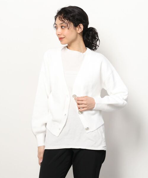 Guess（ゲス）の「Maddie Cropped Cardigan（カーディガン/ボレロ・レディース・ホワイト/ライトグリーン/ピンク・SMALL/MEDIUM/X-SMALL）」の6枚目の写真