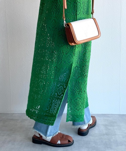 w closet（ダブルクローゼット）の「レースパイピングVネックワンピース（ワンピース・レディース・グリーン/キナリ/ブラック/ブラウン・FREE）」の10枚目の写真