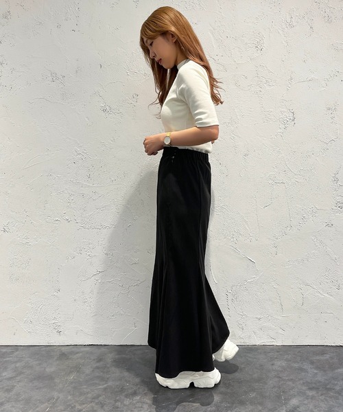 apres jour mignon(アプレジュールミニョン)の「リブハイネックカットソー【ZOZOTOWN限定アイテム】(Tシャツ/カットソー・レディース・オレンジ/グリーン/ブラック/ライトイエロー/ブルー系その他/ピンク/オフホワイト・フリー/X-LARGE)」の20枚目の写真