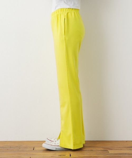 RODEO CROWNS WIDE BOWL（ロデオクラウンズワイドボウル）の「カットスリットパンツ（その他パンツ・レディース・ブラック/レッド/イエロー・FREE）」の17枚目の写真