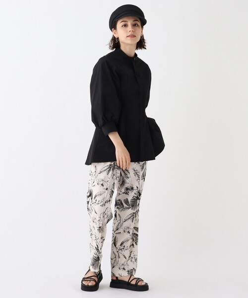 OPAQUE.CLIP（オペークドットクリップ）の「◆ボタニカルプリント　ピンタックイージーパンツ（その他パンツ・レディース・チャコール/ベージュ系その他3・40/38/42/36）」の20枚目の写真