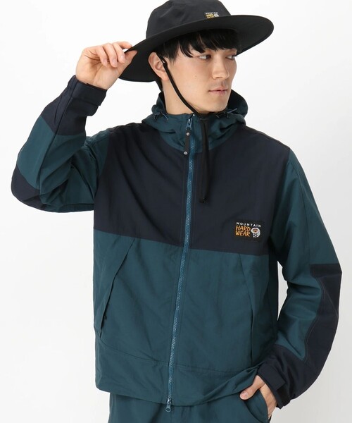 MOUNTAIN HARDWEAR（マウンテンハードウェアー）の「MHW キャンプ 4 ジャケット（ナイロンジャケット・メンズ・ブラック/ベージュ/エメラルド・M/L/S）」の3枚目の写真