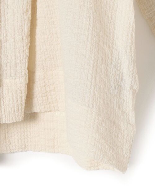 SHIPS Days（シップスデイズ）の「SHIPS Days: 綿ガーゼ カフタン ギャザーブラウス（シャツ/ブラウス・レディース・オフホワイト/ブラック/ベージュ・ONE SIZE）」の8枚目の写真