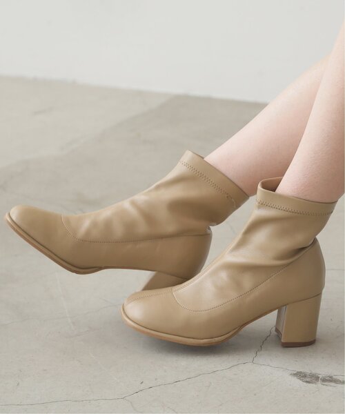 RAY CASSIN（レイカズン）の「S-Lサイズ展開 ストレッチオブリークブーツ（ブーツ・レディース・ブラック/ベージュ/キナリ・SMALL/MEDIUM/LARGE）」の19枚目の写真