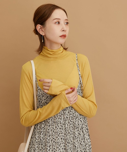 ROPE' PICNIC(ロペピクニック)の「【WEB限定カラー:チャコール,オレンジ】シアーカットタートル(Tシャツ/カットソー・レディース・チャコールグレー/ブラック/オレンジ/グリーン/グリーン系その他/キナリ/イエロー系その他4・38)」の15枚目の写真