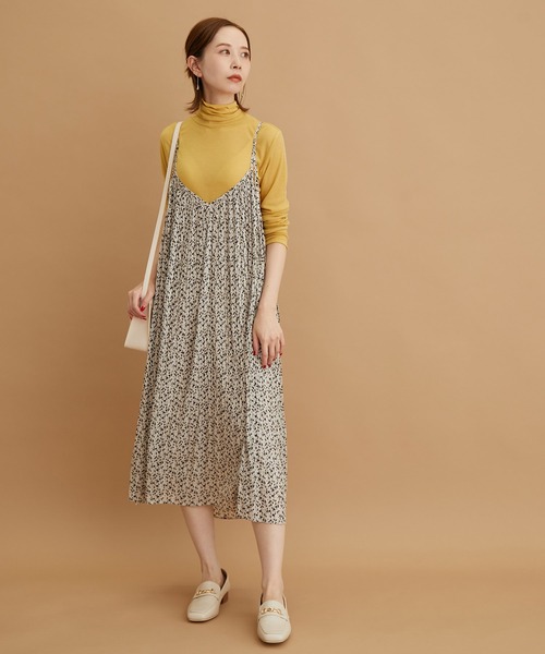 ROPE' PICNIC(ロペピクニック)の「【WEB限定カラー:チャコール,オレンジ】シアーカットタートル(Tシャツ/カットソー・レディース・チャコールグレー/ブラック/オレンジ/グリーン/グリーン系その他/キナリ/イエロー系その他4・38)」の22枚目の写真