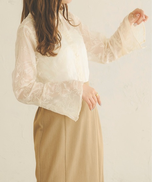 Ambre Neige(アンブルネージュ)の「2WAY花柄刺繍シアーブラウス/【WEB/EC限定商品】(シャツ/ブラウス・レディース・ベージュ/ピンク/アイボリー・FREE)」の9枚目の写真