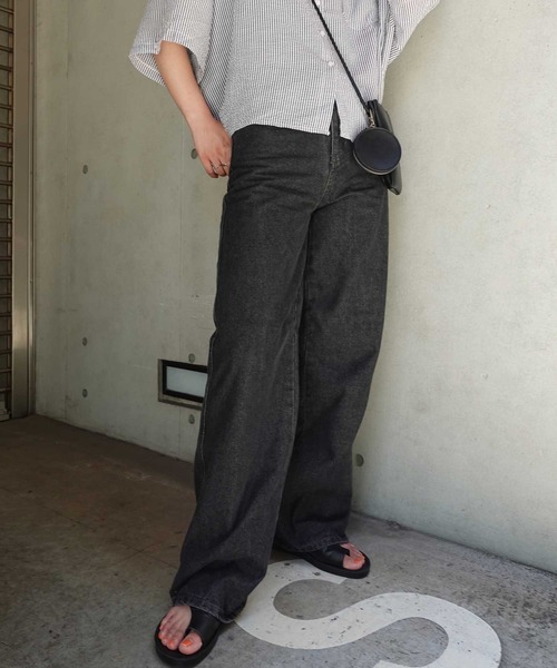 CORNERS（コーナーズ）の「カラーデニムワイドパンツ（デニムパンツ・レディース・ライトブルー/ブラック/グレー/ブルー/グリーン/ベージュ系その他/ロイヤルブルー・M）」の19枚目の写真