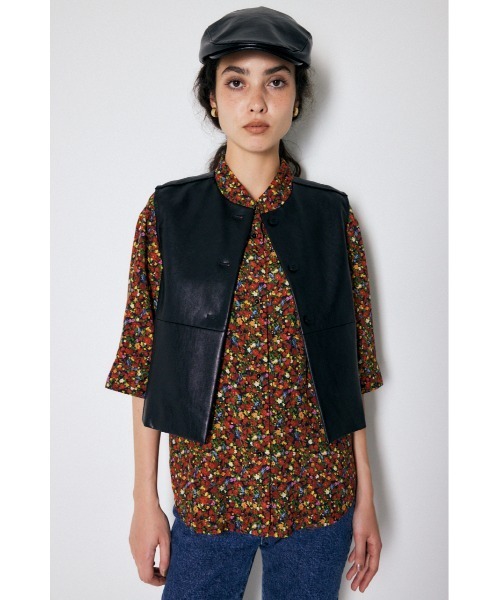 MOUSSY（マウジー）の「MINIMAL F/LEATHER ベスト（ベスト・レディース・ブラック・FREE）」の2枚目の写真