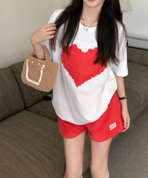 meJane(ミージェーン)の「ハートモチーフ立体ロゴデザインTシャツ【ZOZOTOWN限定】(Tシャツ/カットソー・レディース・ホワイト×レッド/ホワイト×ブルー・FREE)」の16枚目の写真