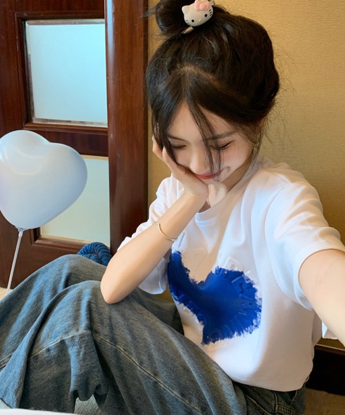 meJane(ミージェーン)の「ハートモチーフ立体ロゴデザインTシャツ【ZOZOTOWN限定】(Tシャツ/カットソー・レディース・ホワイト×レッド/ホワイト×ブルー・FREE)」の6枚目の写真