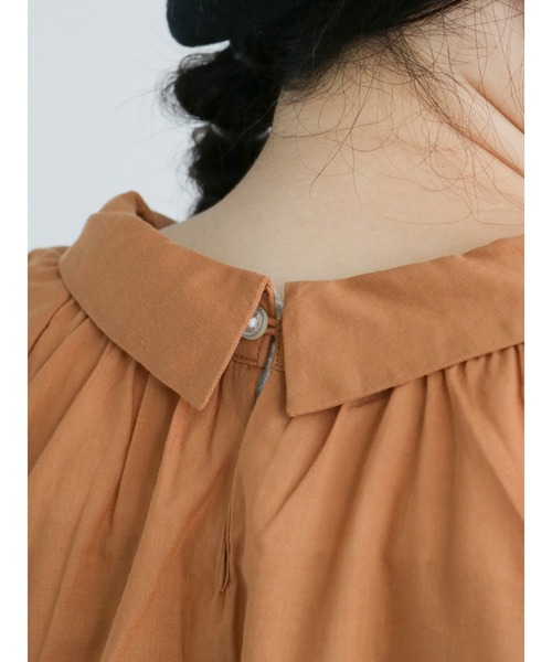 Samansa Mos2(サマンサ モスモス)の「前後2WAYバルーンスリーブブラウス(シャツ/ブラウス・レディース・ブラック/オレンジ/ボルドー/キナリ・フリ-)」の12枚目の写真