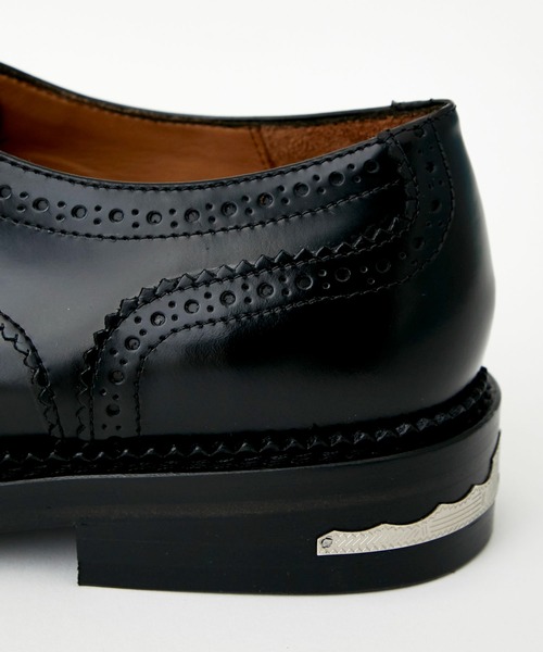 TOGA VIRILIS（トーガ ビリリース）の「WING TIP SHOES BLACK PIOLIDO（ドレスシューズ・メンズ・ブラック・41/42）」の13枚目の写真