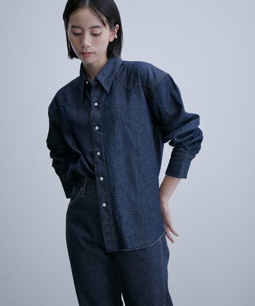 Wrangler（ラングラー）の「【Wrangler×Jane Smith×ADAM ET ROPE'】別注 Denim Shirt（シャツ/ブラウス・レディース・ネイビー・M）」の9枚目の写真