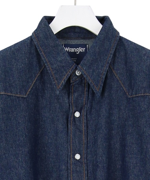 Wrangler（ラングラー）の「【Wrangler×Jane Smith×ADAM ET ROPE'】別注 Denim Shirt（シャツ/ブラウス・レディース・ネイビー・M）」の6枚目の写真