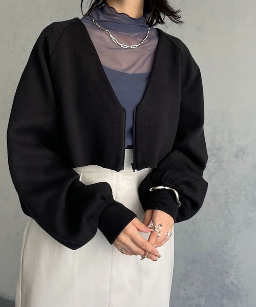 &g'aime（アンジェム）の「【&g’aime】ボリュームスリーブニットカーディガン（ニット/セーター・レディース・パープル/ブラック/ライトグリーン/グレイッシュベージュ・FREE）」の21枚目の写真