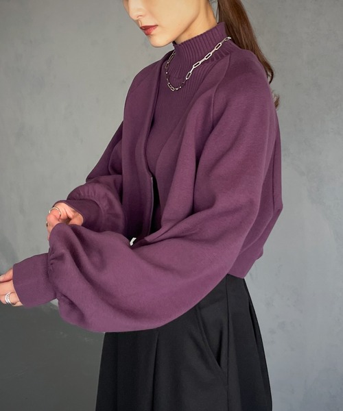 &g'aime（アンジェム）の「【&g’aime】ボリュームスリーブニットカーディガン（ニット/セーター・レディース・パープル/ブラック/ライトグリーン/グレイッシュベージュ・FREE）」の6枚目の写真