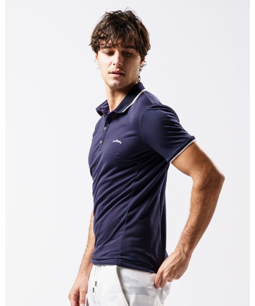 wjk（ダヴルジェイケイ）の「embroidery line polo（ポロシャツ