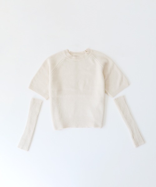 BLUEEAST(ブルーイースト)の「アームウォーマー付きオーバーサイズニット(ニット/セーター・レディース・パープル/マスタード/アイボリー・MEDIUM)」の14枚目の写真