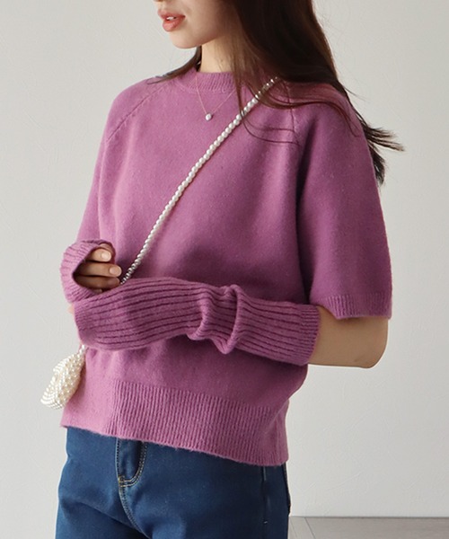 BLUEEAST(ブルーイースト)の「アームウォーマー付きオーバーサイズニット(ニット/セーター・レディース・パープル/マスタード/アイボリー・MEDIUM)」の4枚目の写真