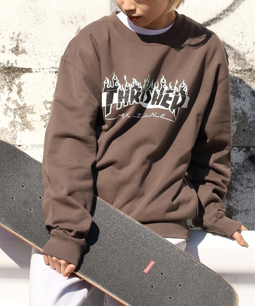 THRASHER（スラッシャー）の「THRASHER/スラッシャー Split Flame Sticker CREW トレーナー（スウェット・メンズ・バーガンディー/オリーブ/チャコール/グレイッシュブルー・M/XL/L）」の2枚目の写真