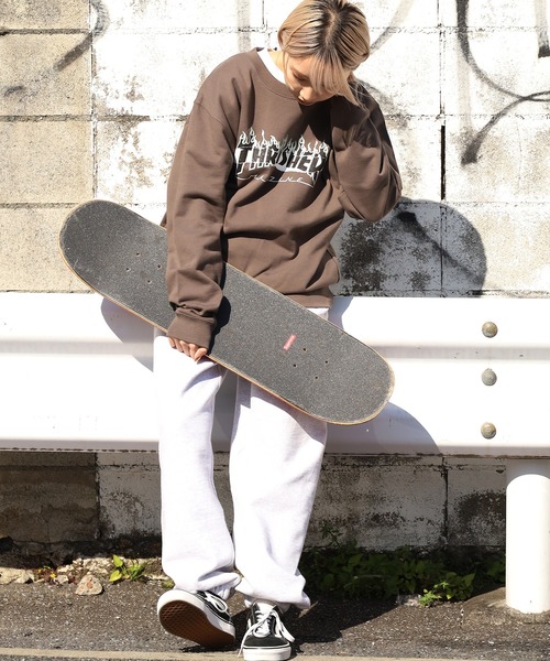 THRASHER（スラッシャー）の「THRASHER/スラッシャー Split Flame Sticker CREW トレーナー（スウェット・メンズ・バーガンディー/オリーブ/チャコール/グレイッシュブルー・M/XL/L）」の20枚目の写真