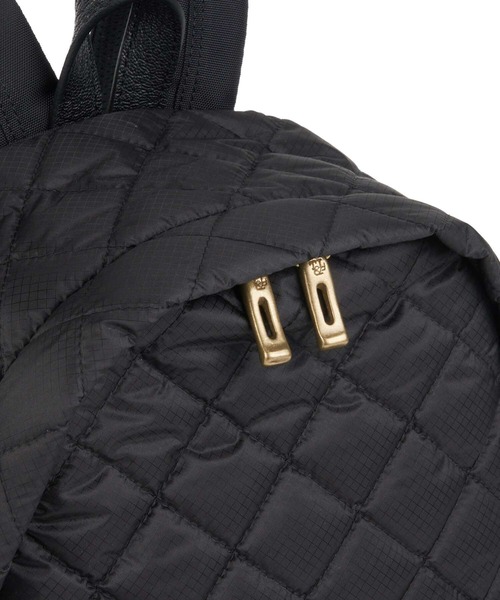 TOFF&LOADSTONE（トフアンドロードストーン）の「バックパック リップストップ キルト（バックパック/リュック・メンズ・ブラック/カーキ・FREE）」の6枚目の写真