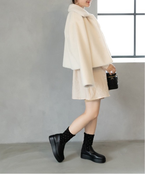 RANDA(ランダ)の「晴雨兼用 キルティングボリュームソールブーツ(ブーツ・レディース・ベージュ/ブラック・S/M/LL/L)」の19枚目の写真