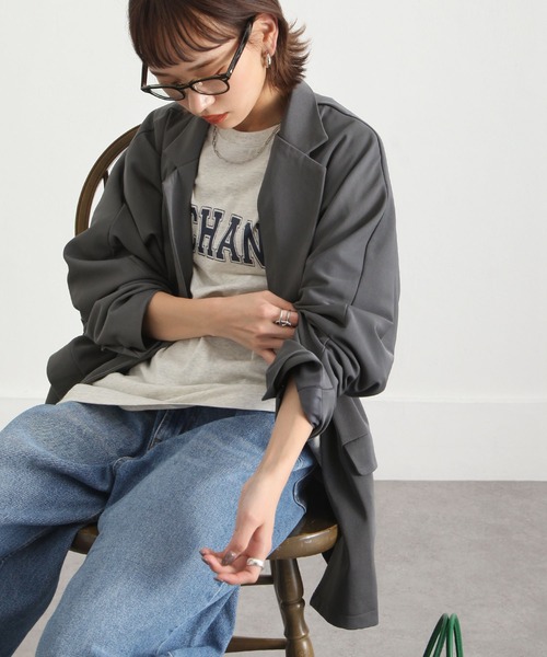 Chillfar（チルファー）の「スリットスリーブテーラードジャケット（テーラードジャケット・レディース・カーキ/ブラック/アイボリー/グレー/オレンジ/ピンク/グリーン/ダークブラウン・FREE）」の3枚目の写真