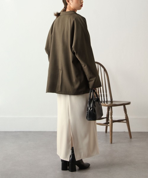 Chillfar（チルファー）の「スリットスリーブテーラードジャケット（テーラードジャケット・レディース・カーキ/ブラック/アイボリー/グレー/オレンジ/ピンク/グリーン/ダークブラウン・FREE）」の19枚目の写真