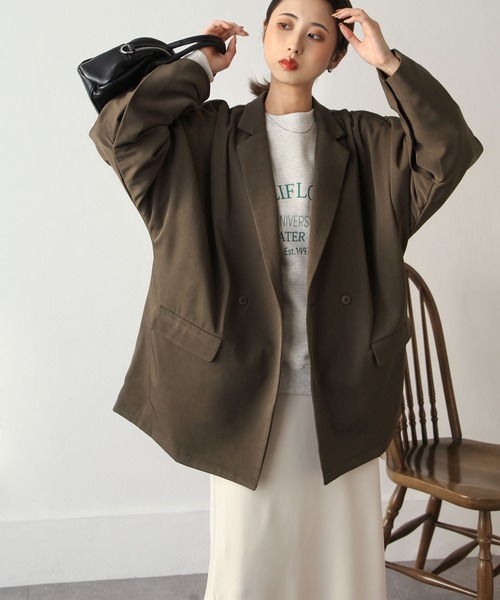Chillfar（チルファー）の「スリットスリーブテーラードジャケット（テーラードジャケット・レディース・カーキ/ブラック/アイボリー/グレー/オレンジ/ピンク/グリーン/ダークブラウン・FREE）」の17枚目の写真