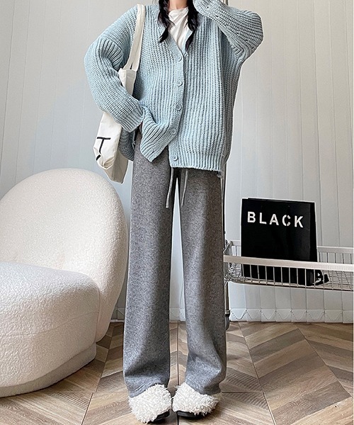 Dream garden(ドリームガーデン)の「YUGA ストレート 暖かパンツ(その他パンツ・レディース・ブラック/オフホワイト/グレー・FREE)」の5枚目の写真