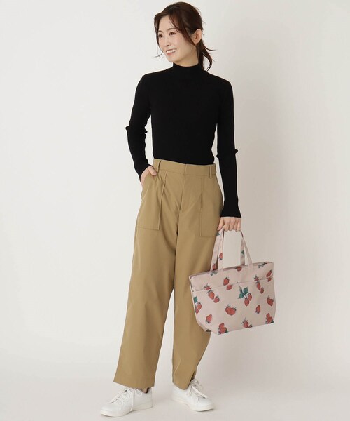 one'sterrace（ワンズテラス）の「◆【ワンズテラスオリジナル】イチゴスケッチ トートバッグ（トートバッグ・レディース・ピンク・99）」の9枚目の写真