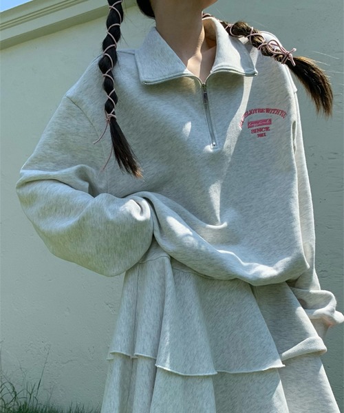 LYEON(リヨン)の「ハーフジップロゴトップス(パーカー・レディース・ネイビー/グレー・FREE)」の20枚目の写真