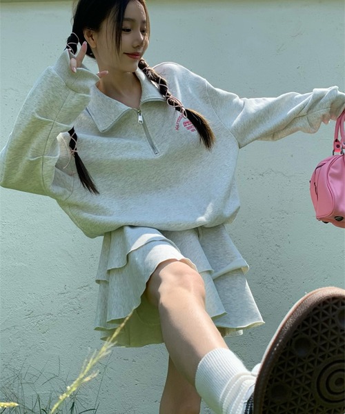 LYEON(リヨン)の「ハーフジップロゴトップス(パーカー・レディース・ネイビー/グレー・FREE)」の21枚目の写真