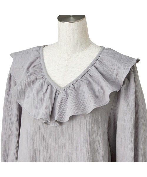 Francfranc（フランフラン）の「楊柳ラッフル ワンピース グレー（ルームウェア/パジャマ・レディース・グレー・FREE）」の4枚目の写真