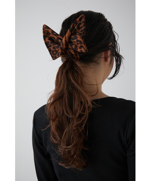 AZUL by moussy（アズールバイマウジー）の「DEFT BAND（ヘアゴム・レディース・ブラウン系その他/ブラック/アイボリー・FREE）」の13枚目の写真