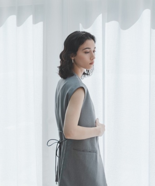 A part by（アパートバイ）の「リネンライクベスト（ベスト・レディース・ライトベージュ/ブラック/ライトグリーン/ブラック系その他2・FREE）」の10枚目の写真