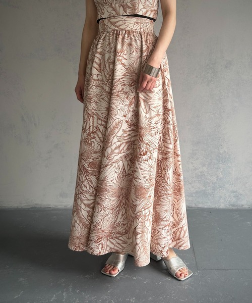 &g'aime(アンジェム)の「【&g’aime】フラワープリントフレアスカート(スカート・レディース・ネイビー/ブラウン・FREE)」の18枚目の写真