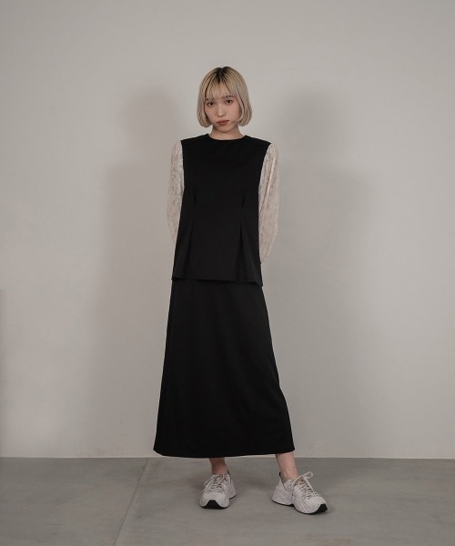 I_am（アイアム）の「design line tuck flare skirt / デザインラインタックフレアスカート（スカート・レディース・グリーン/ブラック/アイボリー・FREE）」の6枚目の写真