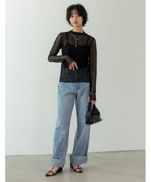 Re:EDIT（リエディ）の「指穴ハイネックレースシアートップス（Tシャツ/カットソー・レディース・オフホワイト/ブラック・MEDIUM/LARGE）」の3枚目の写真