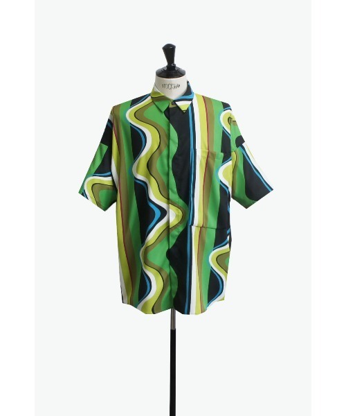 SISE(シセ)の「SISE BIG POCKET SHIRTS (PRINT)(シャツ/ブラウス・メンズ・ブラック・MEDIUM)」の1枚目の写真
