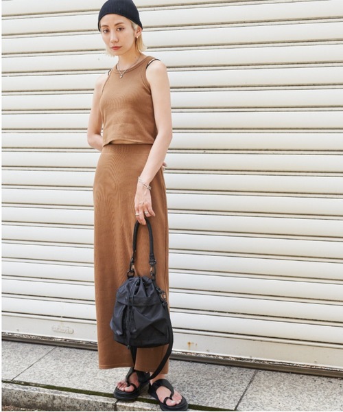 Auntie Rosa Holiday(アンティローザホリデー)の「カットリブナロースカート(スカート・レディース・ブラック/ブラウン/オレンジ・SMALL/MEDIUM)」の9枚目の写真