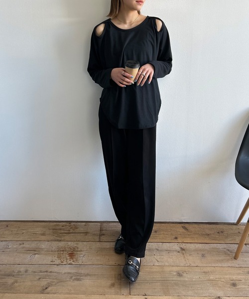 【限定値下げ】web完売 thetoe オフショルトップス Square gyda エンボス オフショル トップス[品番：MKSW0056191