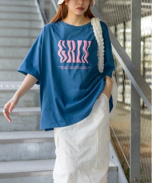 SpRay（スプレイ）の「ウェーブロゴビッグＴシャツ（Tシャツ/カットソー・レディース・ホワイト/オートミール/ブルー/ブラック・FREE）」の6枚目の写真