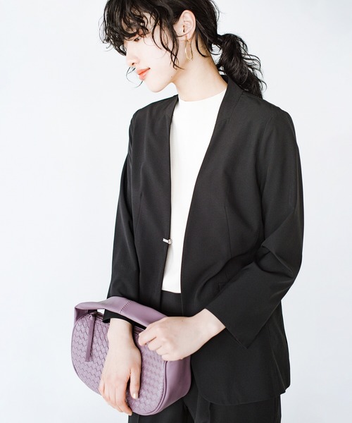 haco!(ハコ)の「【Threev】ハーフムーンワンハンドルバッグ(ハンドバッグ・レディース・グリーン/パープル/ライトベージュ・ONE SIZE)」の13枚目の写真