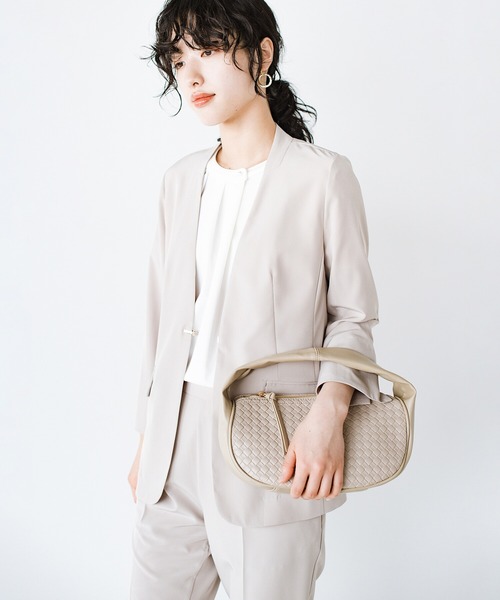 haco!(ハコ)の「【Threev】ハーフムーンワンハンドルバッグ(ハンドバッグ・レディース・グリーン/パープル/ライトベージュ・ONE SIZE)」の7枚目の写真
