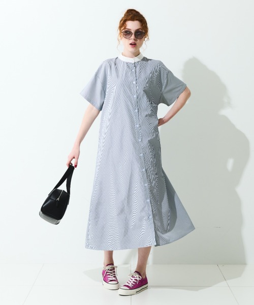 MERLOT（メルロー）の「半袖クレリックシャツワンピース（ワンピース・レディース・イエロー/ブラック/ホワイト/ネイビー・FREE）」の22枚目の写真